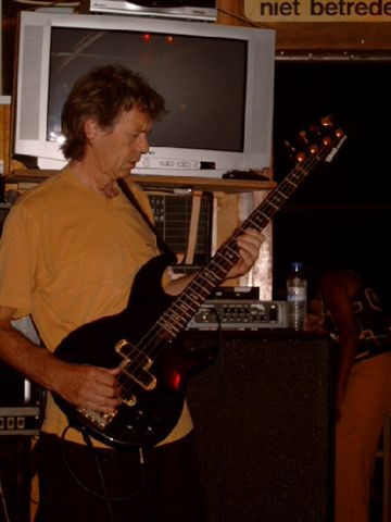 Rinus Gerritsen at Pier 32 jamsession August 05, 2004